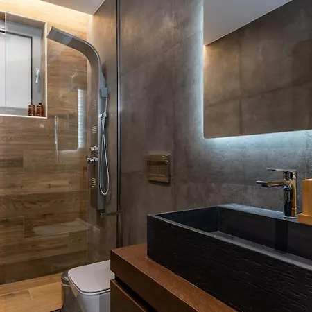 Appartement Stylish Abode Under Acropolis W/ Sunny Courtyard! *